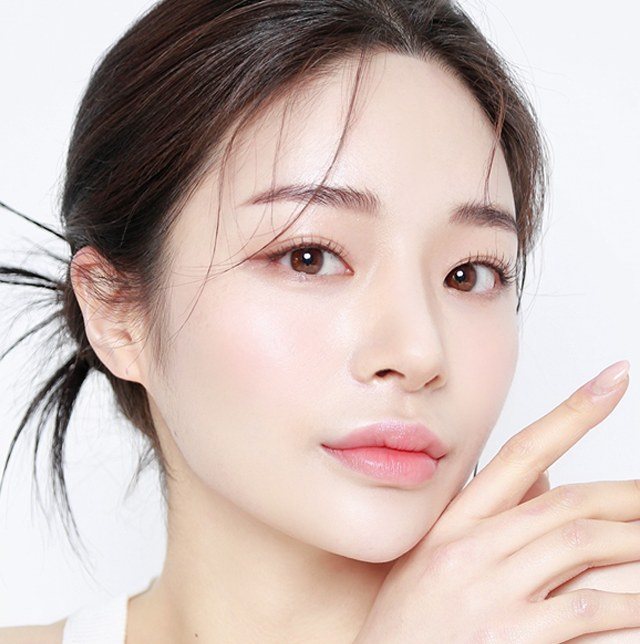 여성 모델 인물 사진